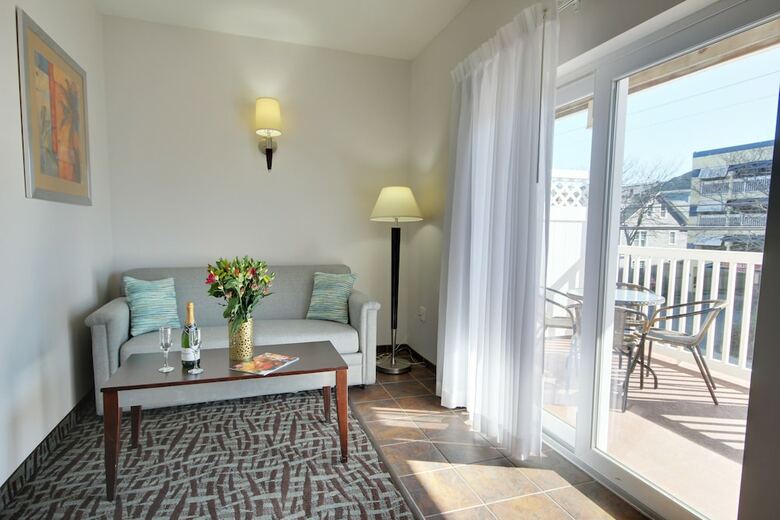 Hotel Monte Carlo Boardwalk / Oceanfront Ocean City