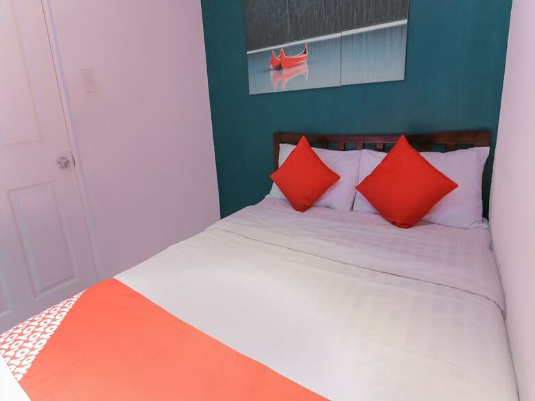 Oyo 105 Melbourne Suites Hotel