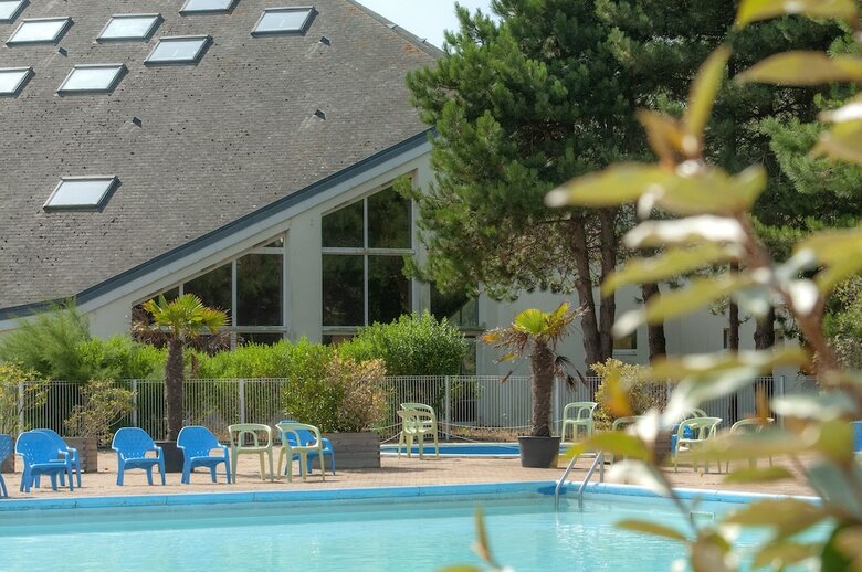 Village De Vacances Le S�n�quet