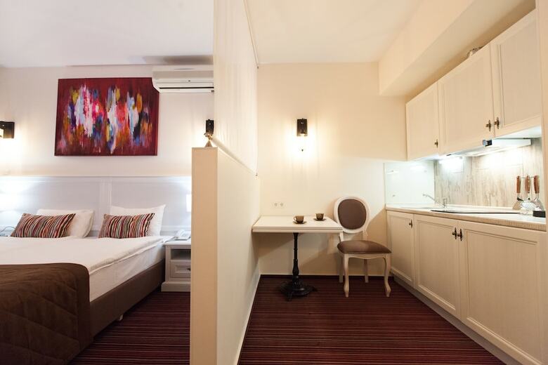 Apart-hotel Naumov Sretenka