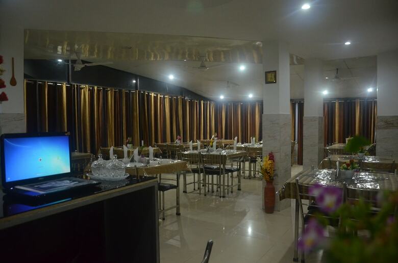 Hotel Corbett Hill Resorts  By Opensky, Lansdowne