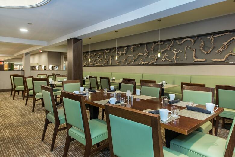 Hotel Doubletree By Hilton Cleveland East Beachwood