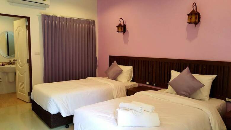 Hotel Bs Airport At Phuket