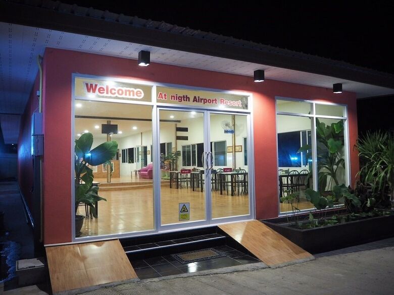 Hotel At Night Airport Resort