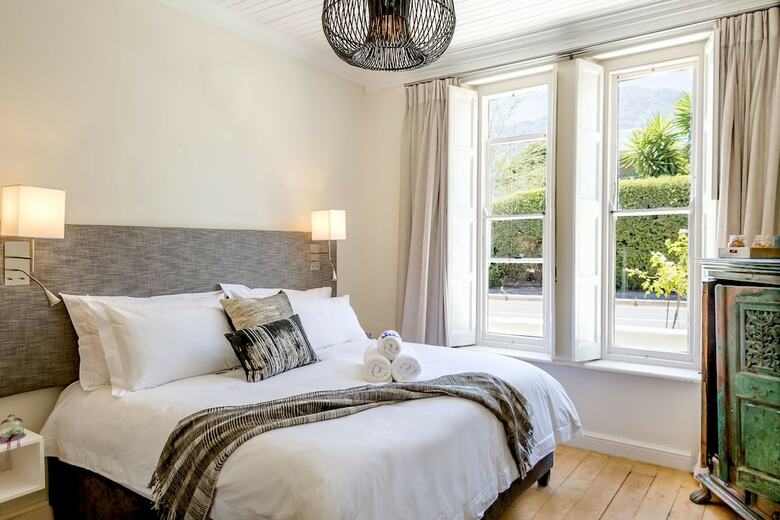 Bed & Breakfast Macaron Boutique Guest House