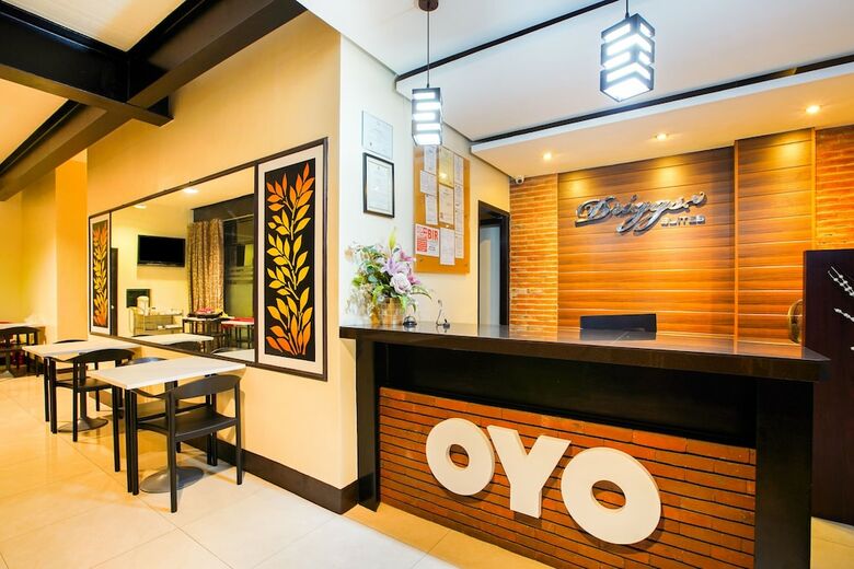 Hotel Oyo 244 Driggs Suites