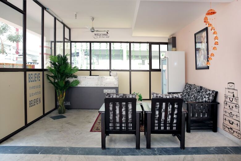 Fabhotel Hallmark Inn Kukatpally