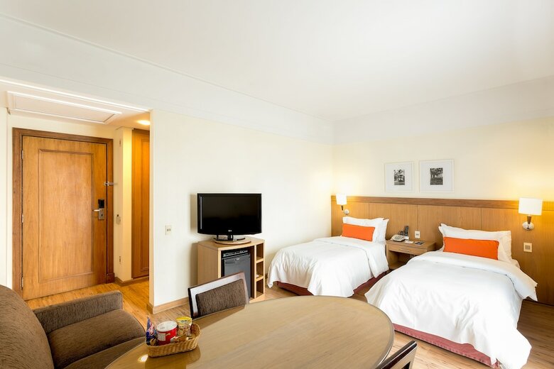 Hotel Royal Palm Tower Carlos Gomes