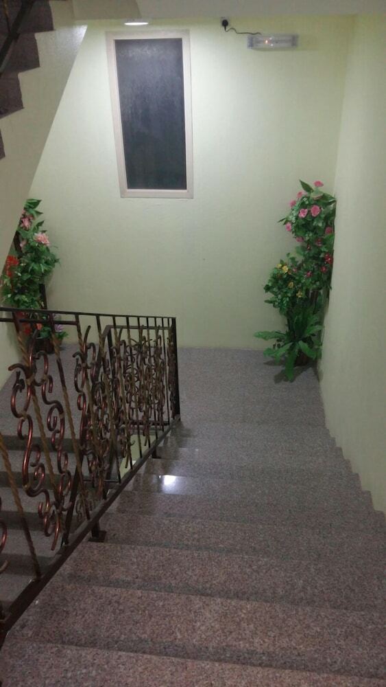 Al Eairy Furnished Apartments Al Ahsa 5