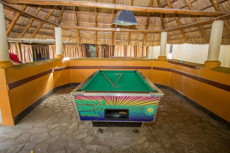 Hotel Tropical Savannah Guesthouse