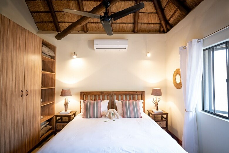 Posada Rukiya Safari Camp