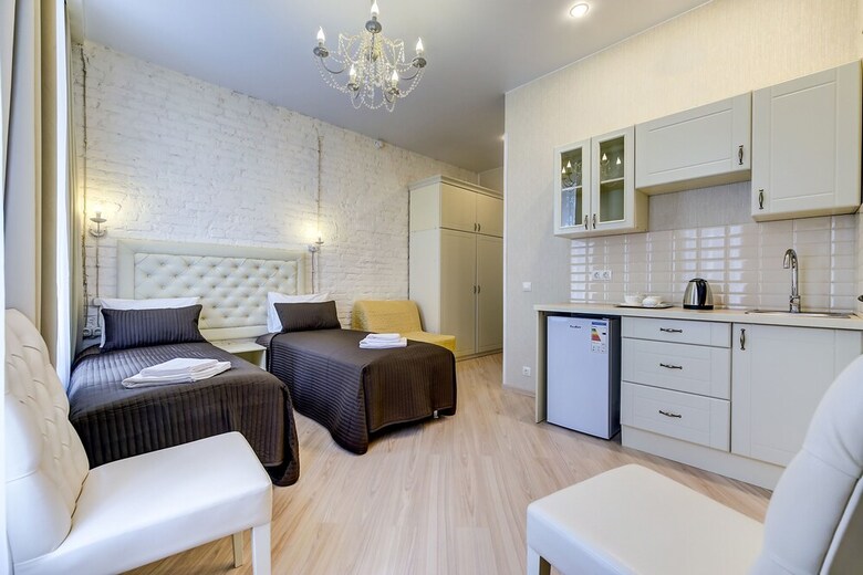 Hotel Guest Rooms At Marata 10