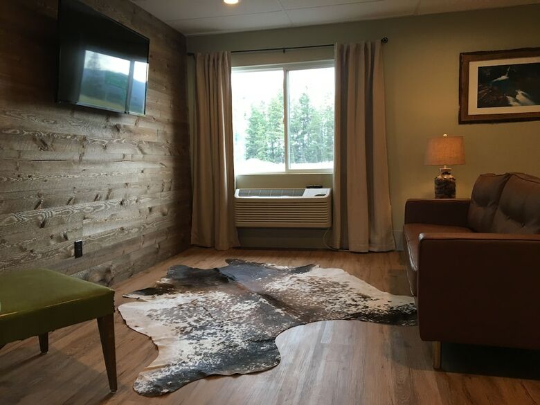 Hotel Glacier Basecamp Lodge