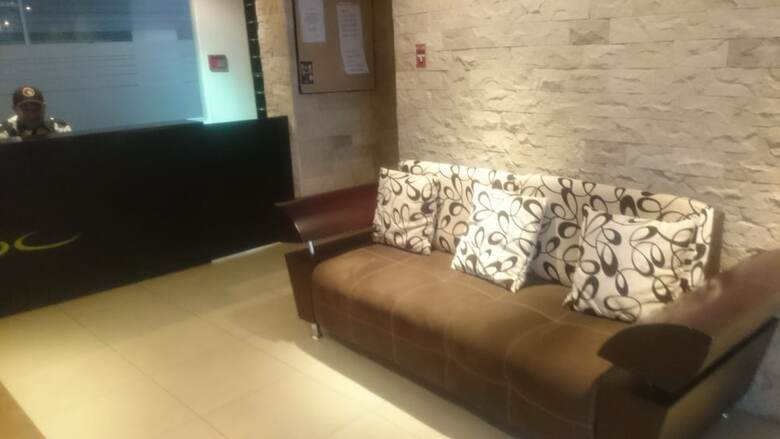 Jz Luxury Apartment La Carolina