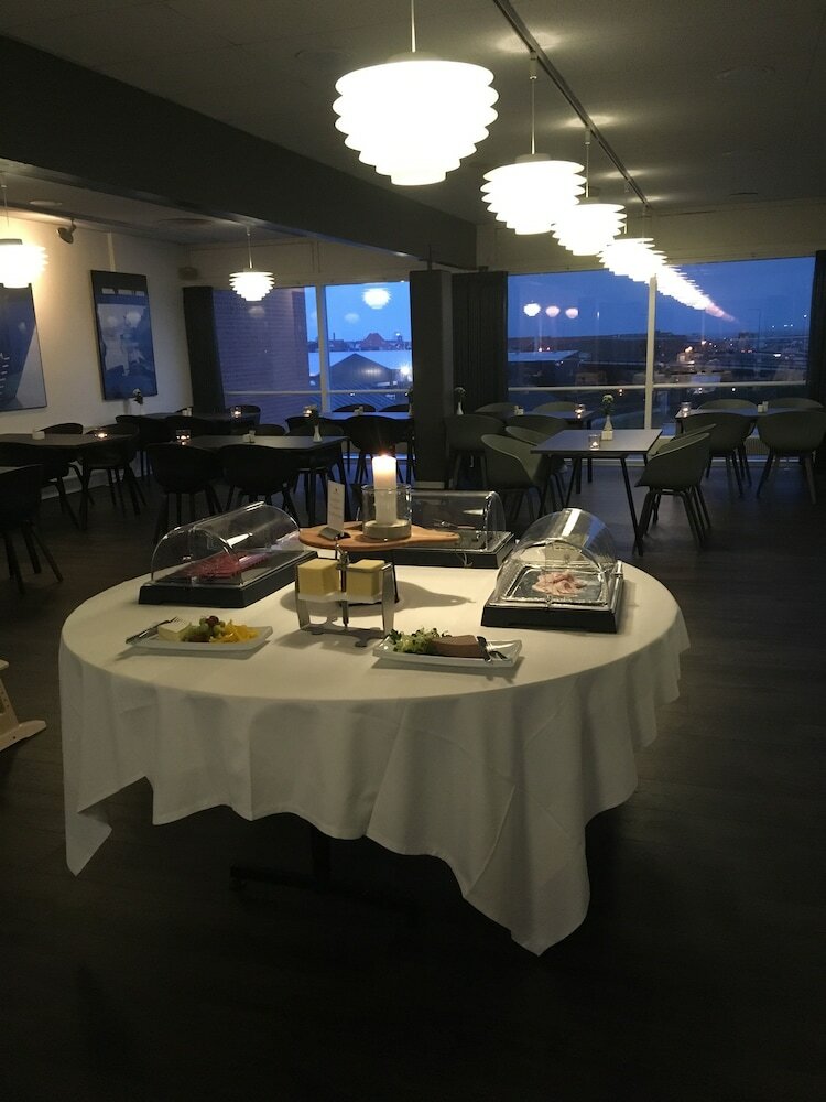 Montra Skaga Hotel