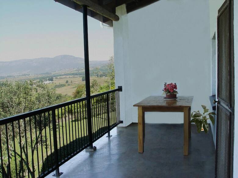 Hotel Esther's Lodge