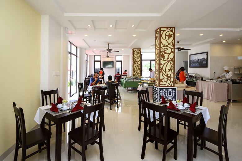 Viet Long Hoi An Beach Hotel