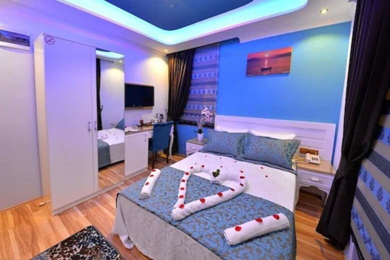 Kayi Hotel