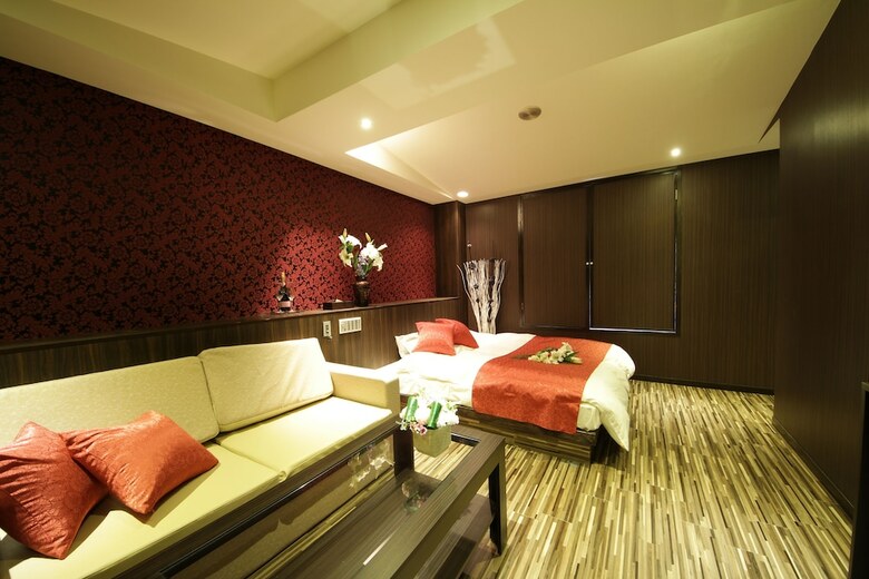 Hotel Mint Premium - Adult Only