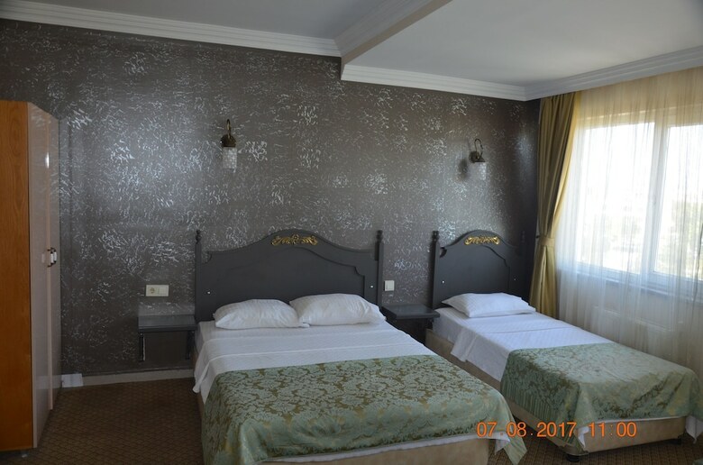 Hotel Sar?�ay Rhodius Otel