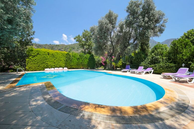 Hotel K?z?lb�k Ah?ap Evleri