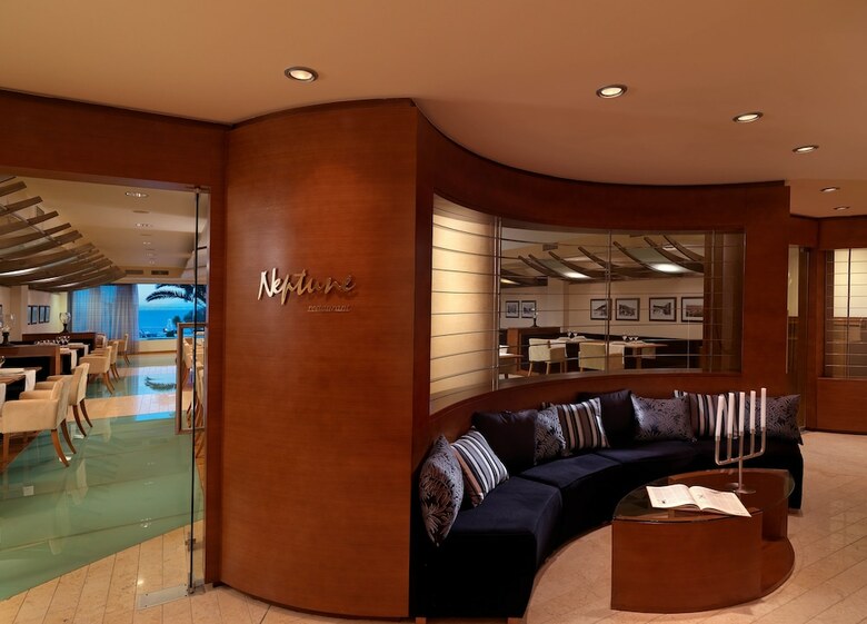 Hotel Ramada By Wyndham Loutraki Poseidon Resort