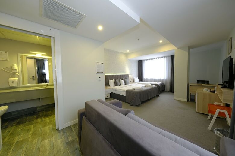 Leto City Hotel