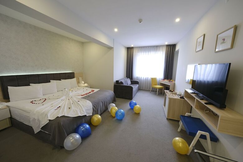 Leto City Hotel