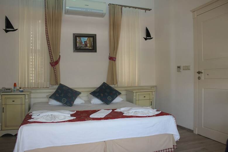 Hotel Alacati Marina Palace Otel