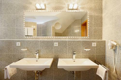 Hotel Br�utigam's Weinstuben