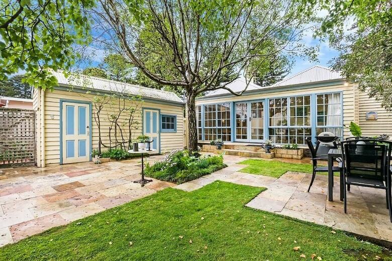 Hotel Edge17 Port Fairy Wharf