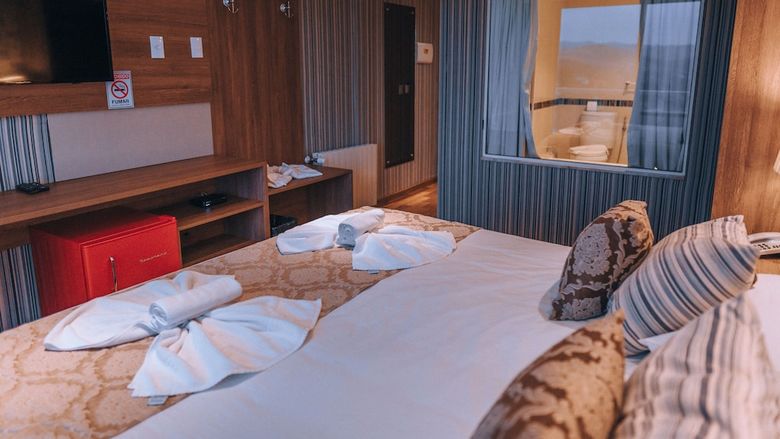 Chris Park Hotel