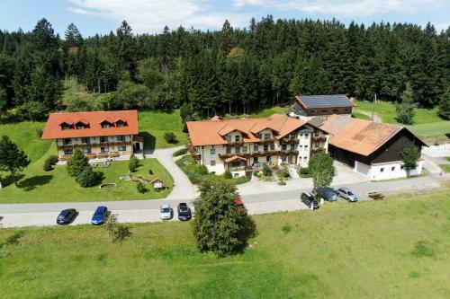 Hostal Erlebnishof Reiner