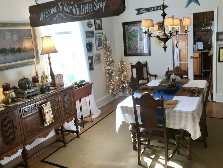 Bed & Breakfast Peabody's 'hip Little Stay'