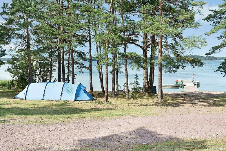 First Camp Okn�