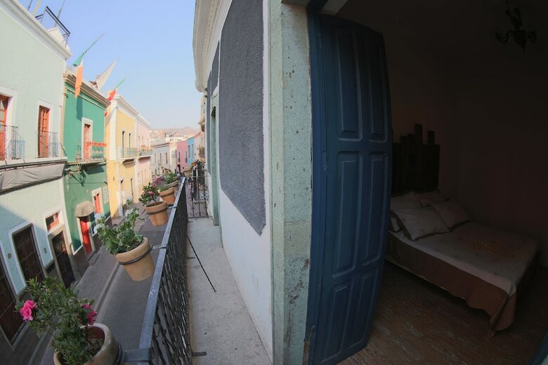 Hotel Hostel Punto 72