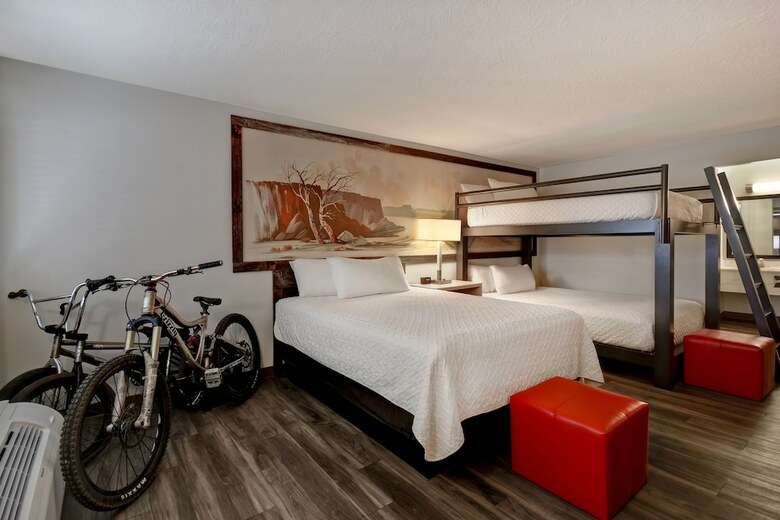 Motel Expedition Lodge