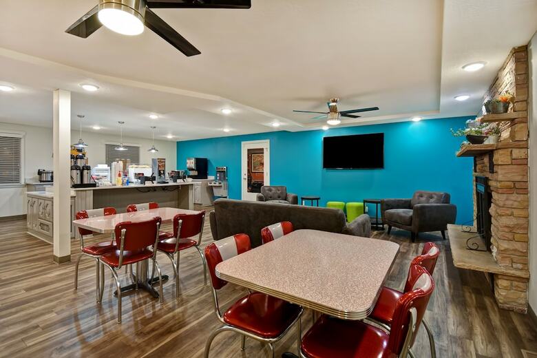 Motel Expedition Lodge