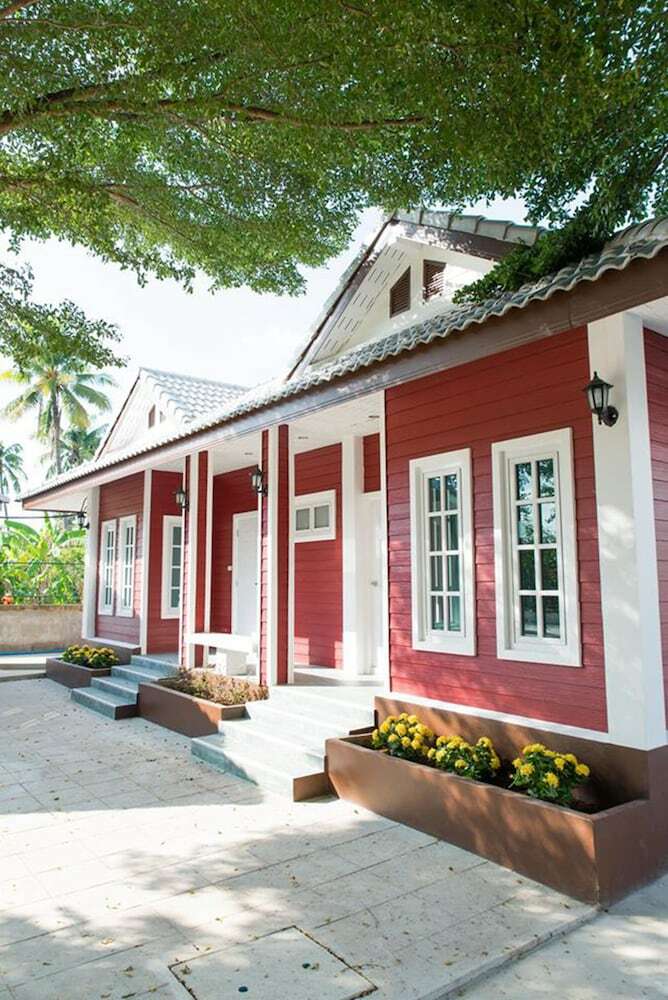 Hotel Baan Suan Resort Juree Punsuk