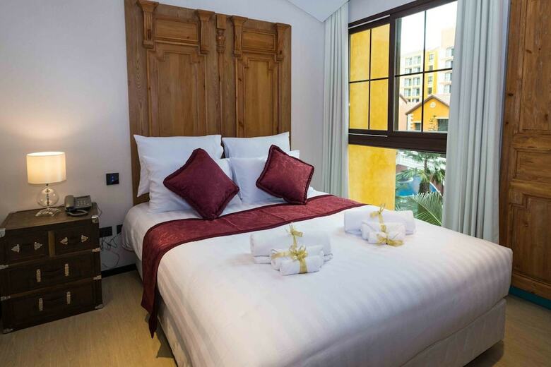 Hotel The Symphony Suites Pattaya