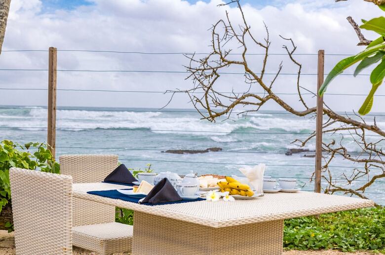 Mirissa Beach Villa