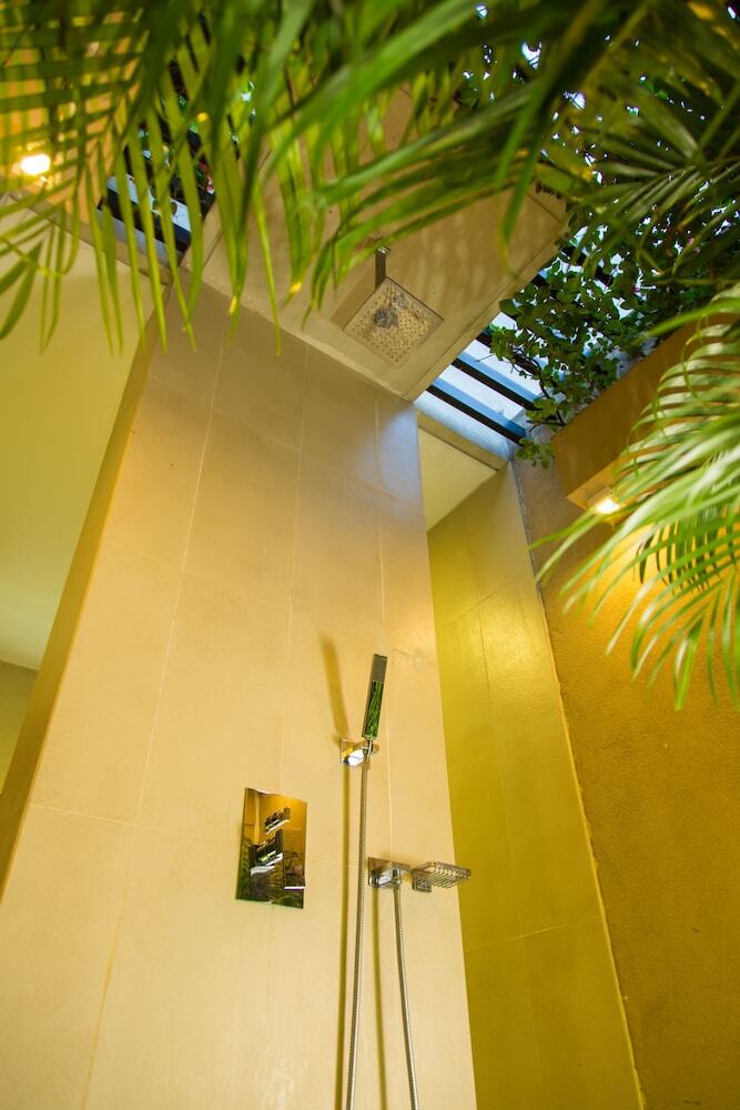 Mirissa Beach Villa