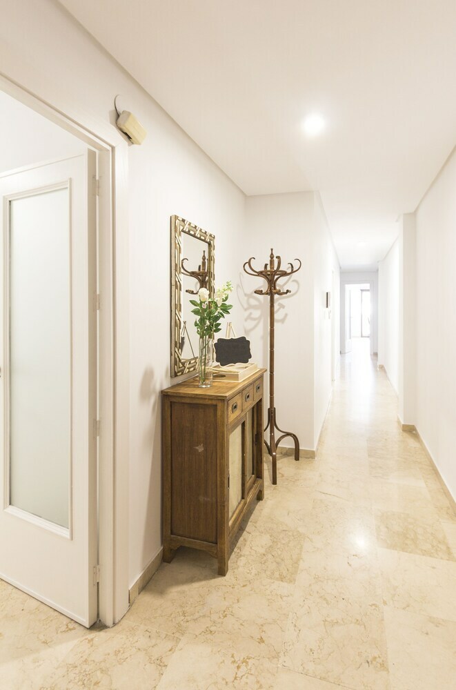 Surtrip Apartamentos - San Ant�n