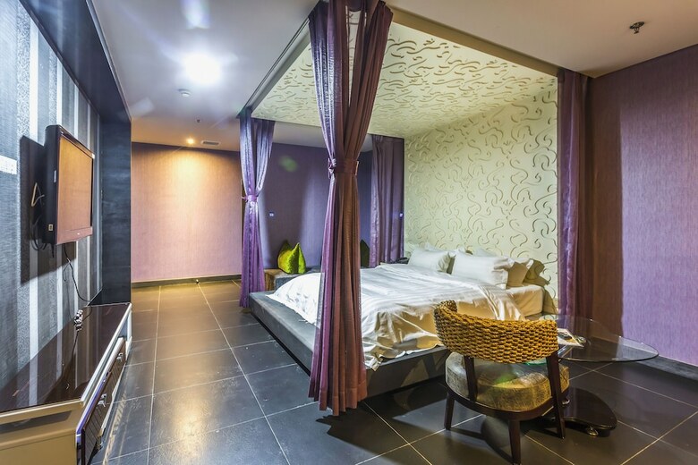 Qingdao Hengbo Hotel