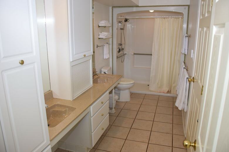 Posada Longliner Lodge And Suites