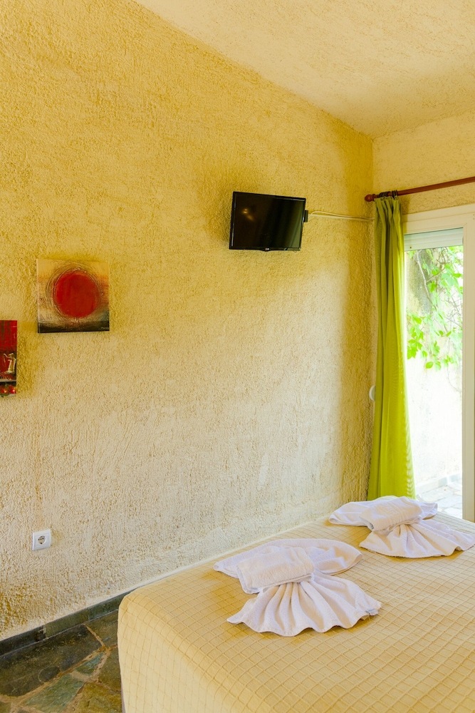 Panas Hotel