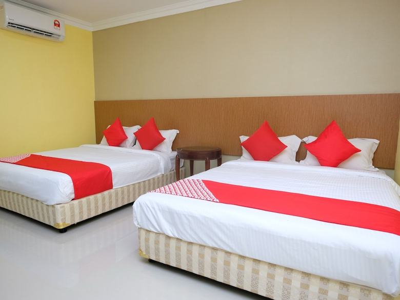 Oyo 558 Rayyan Soffea Hotel