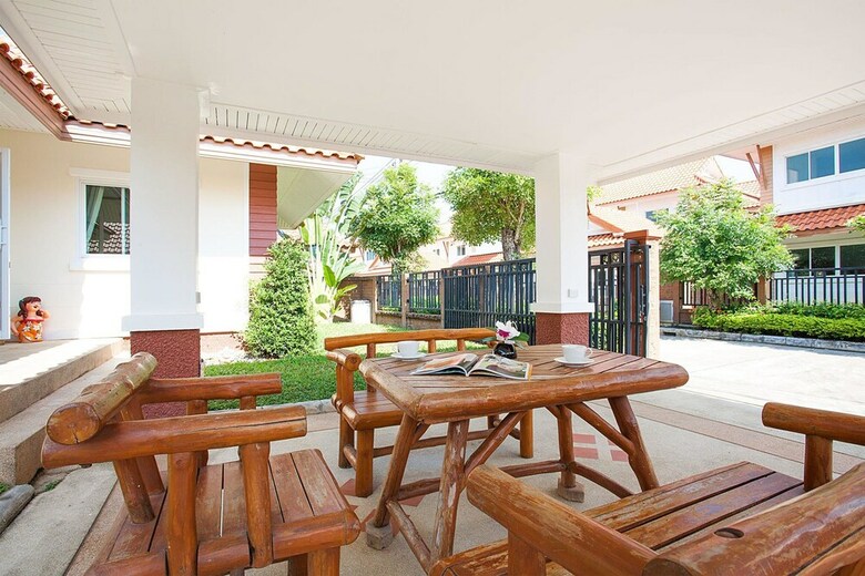Villa Baan Thai Lanna Pattaya