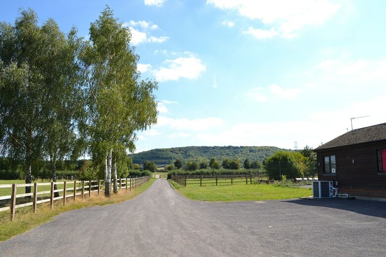The Pool House At Upper Farm Henton