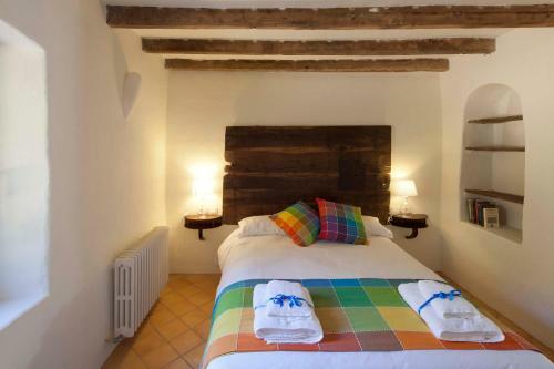 Bed & Breakfast La Rectoria De Sant Miquel De Pineda